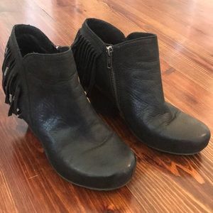 OTBT Ladies Folkloric Fringe Booties in Black